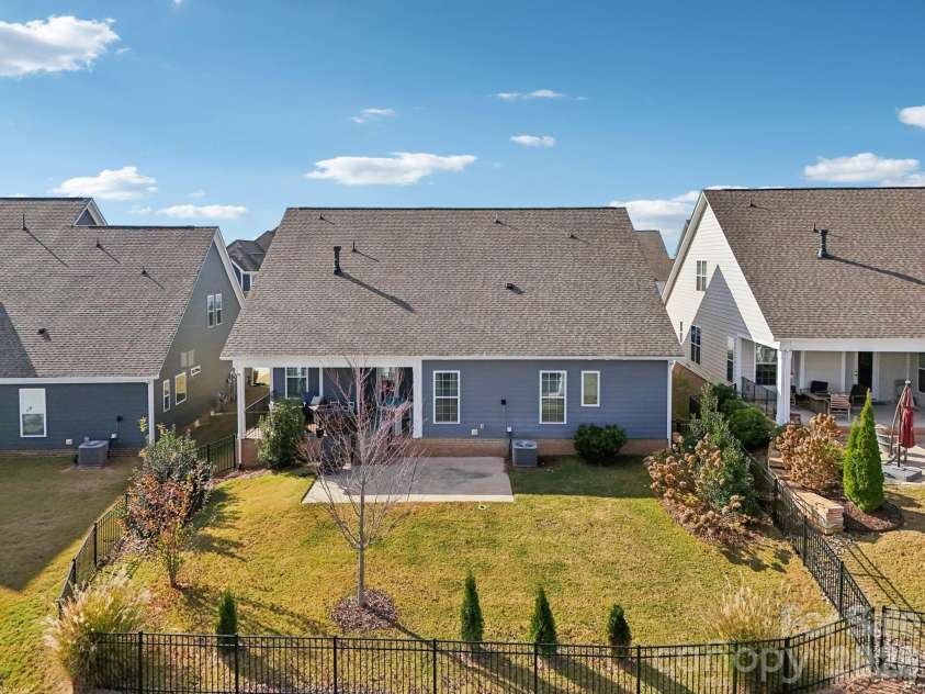 3019 Sterling Drive, Waxhaw, NC 28173.  MLS# CAR4376605, YatesRealty ID 17432. 