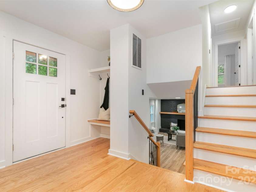 437 Chadmore Drive, Charlotte, NC 28270.  MLS# CAR4256510, YatesRealty ID 17435. 