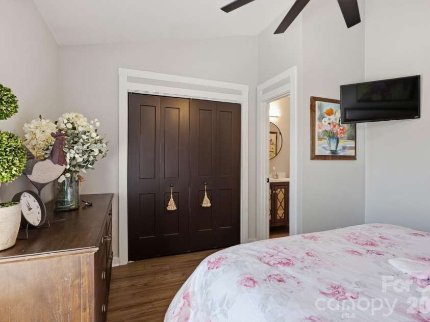 5236 Avon Court, Indian Land, SC 29707.  MLS# CAR4371795, YatesRealty ID 17438. 