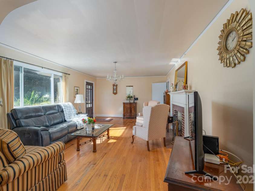 1302 Winthrop Drive, Rock Hill, SC 29732.  MLS# CAR4332694, YatesRealty ID 1744. 