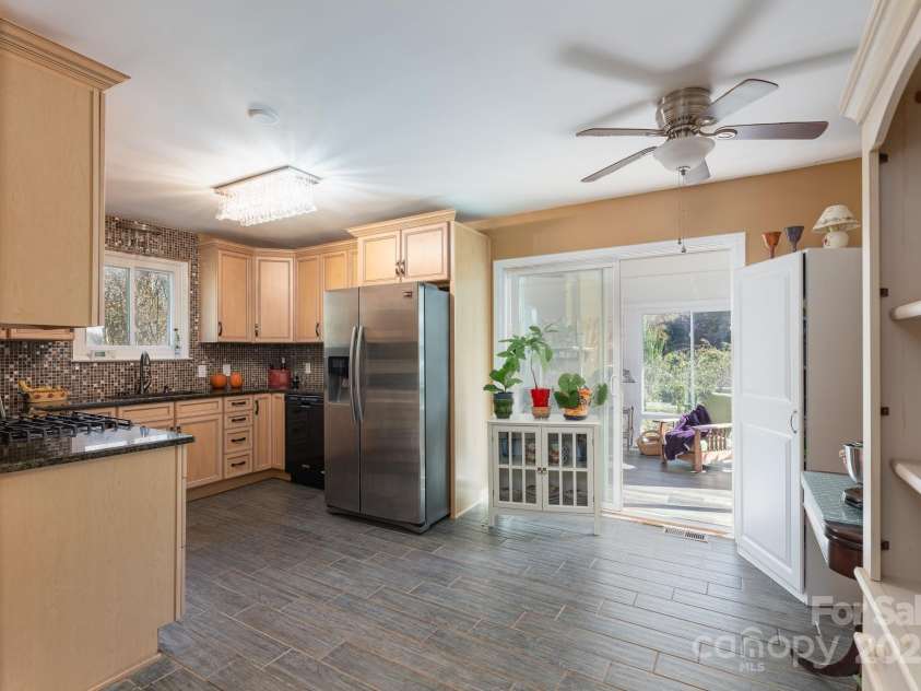 1302 Winthrop Drive, Rock Hill, SC 29732.  MLS# CAR4332694, YatesRealty ID 1744. 