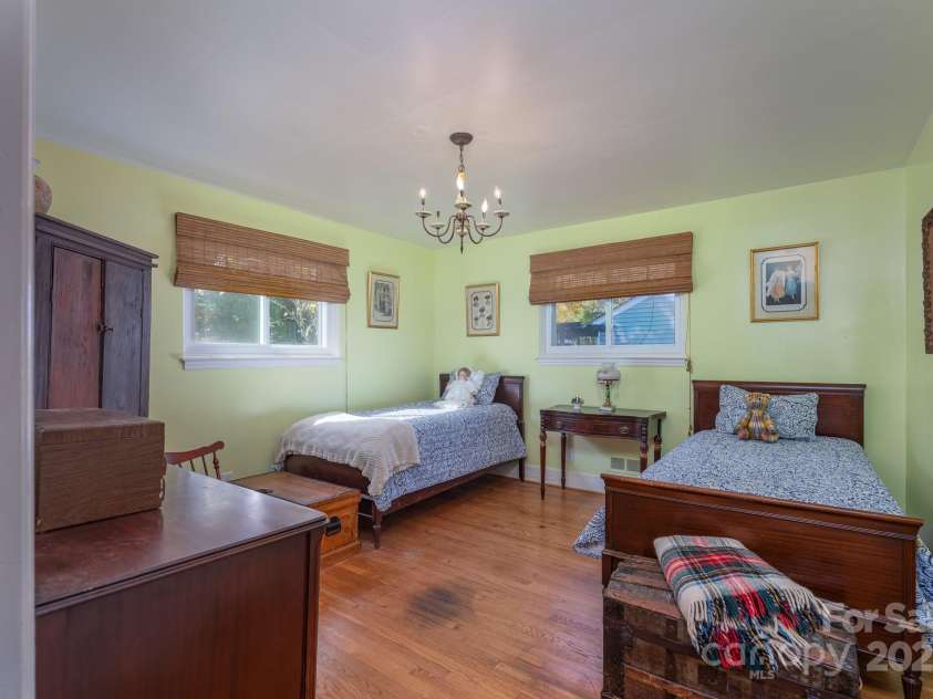 1302 Winthrop Drive, Rock Hill, SC 29732.  MLS# CAR4332694, YatesRealty ID 1744. 