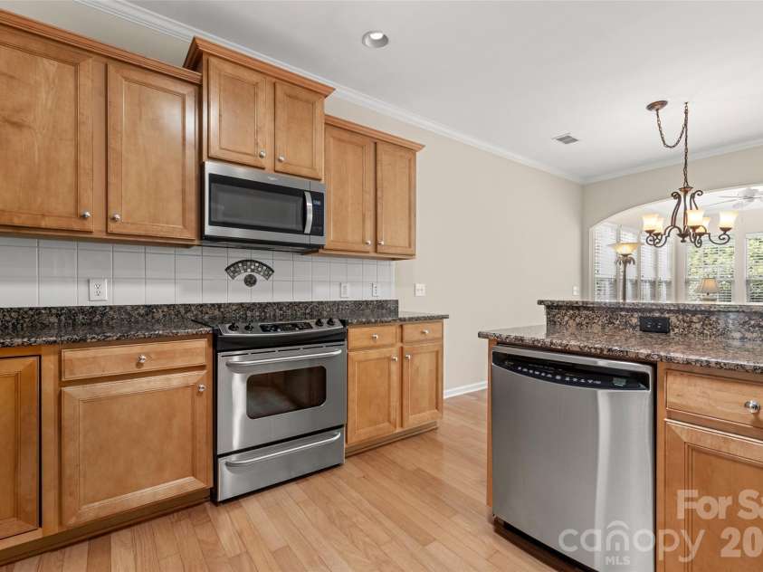 15164 Legend Oaks Court, Fort Mill, SC 29707.  MLS# CAR4375145, YatesRealty ID 17440. 