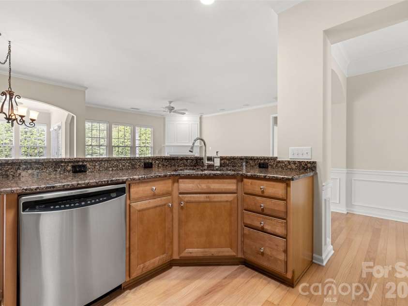 15164 Legend Oaks Court, Fort Mill, SC 29707.  MLS# CAR4375145, YatesRealty ID 17440. 