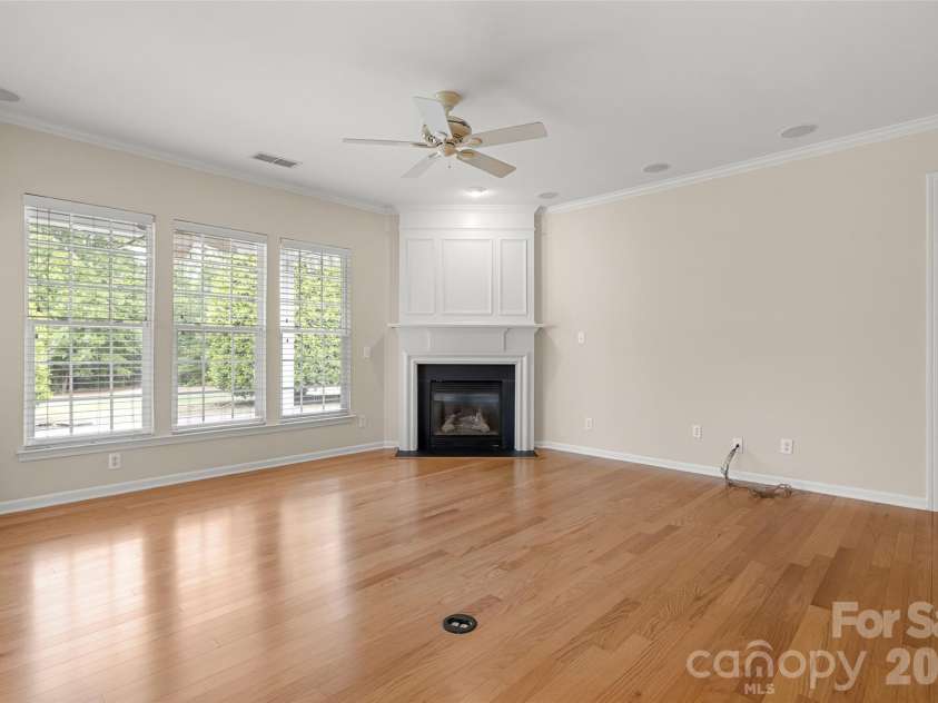 15164 Legend Oaks Court, Fort Mill, SC 29707.  MLS# CAR4375145, YatesRealty ID 17440. 