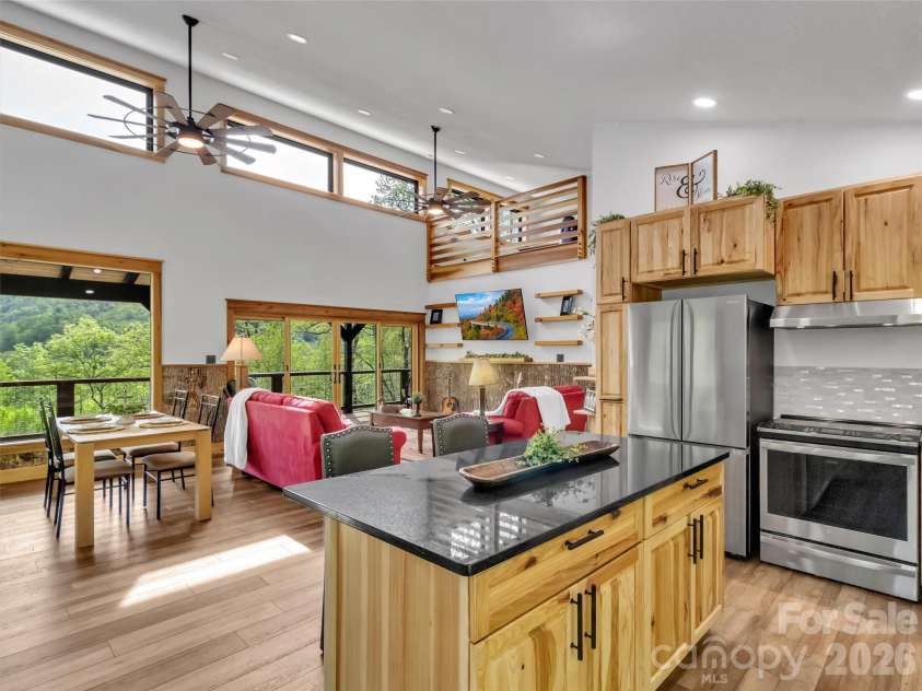455 Chinquapin Road, Canton, NC 28716.  MLS# CAR4375378, YatesRealty ID 17441. Entry view