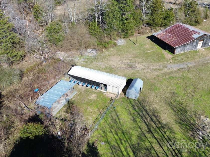 2159 Greenleaf Road, Clover, SC 29710.  MLS# CAR4223943, YatesRealty ID 17442. 