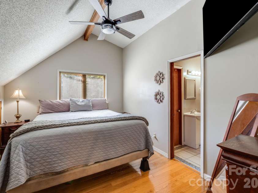 823 Fanning Bridge Road, Fletcher, NC 28732.  MLS# CAR4376125, YatesRealty ID 17443. 