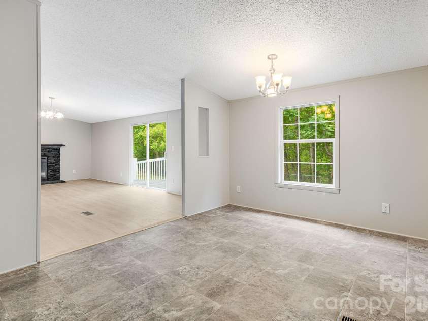 90 High Point Road, Weaverville, NC 28787.  MLS# CAR4376876, YatesRealty ID 17445. 