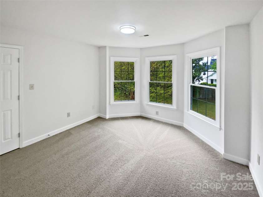 1121 Setter Lane, Concord, NC 28025.  MLS# CAR4247711, YatesRealty ID 17446. 