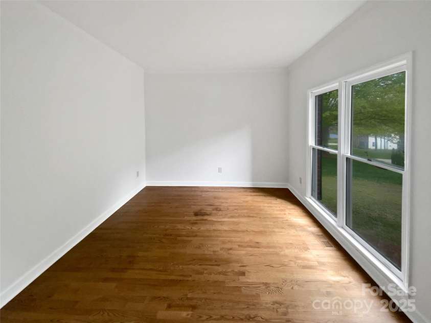 1121 Setter Lane, Concord, NC 28025.  MLS# CAR4247711, YatesRealty ID 17446. 