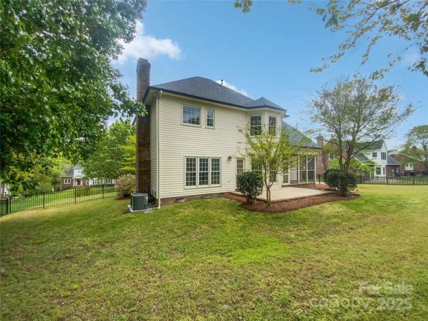 1121 Setter Lane, Concord, NC 28025.  MLS# CAR4247711, YatesRealty ID 17446. 