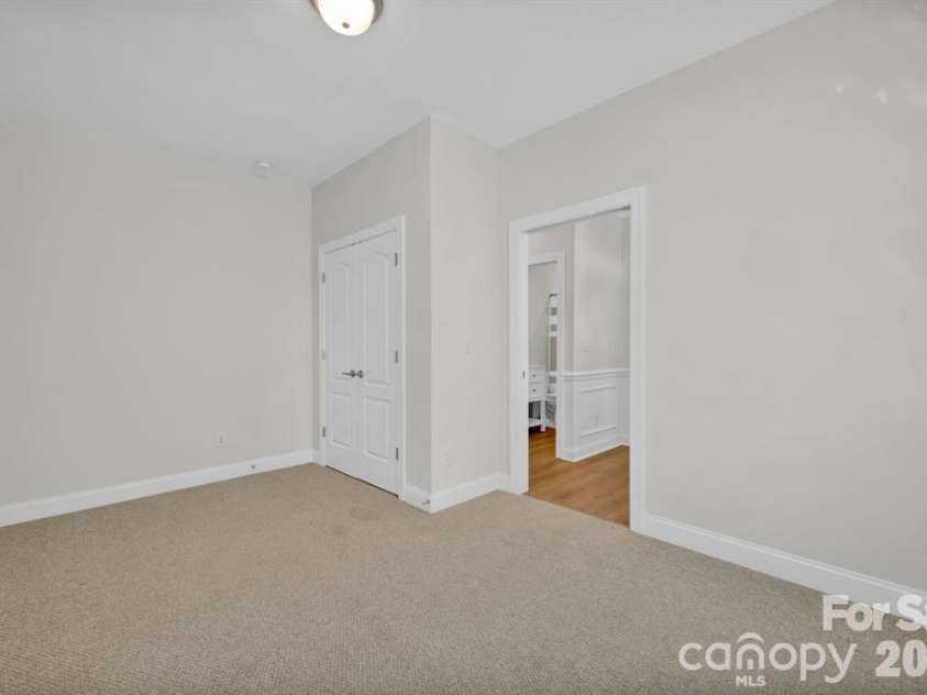 17836 Coulter Parkway, Cornelius, NC 28031.  MLS# CAR4376050, YatesRealty ID 17446. 