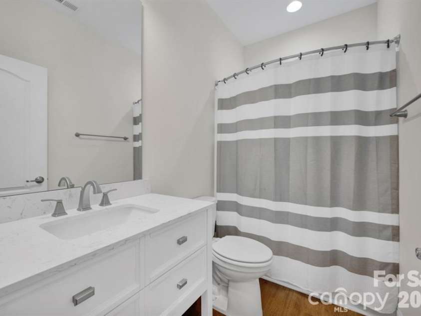 17836 Coulter Parkway, Cornelius, NC 28031.  MLS# CAR4376050, YatesRealty ID 17446. 