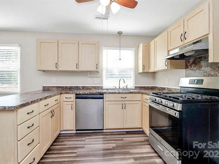 10945 Wiltshire Lane, Charlotte, NC 28262.  MLS# CAR4261143, YatesRealty ID 17448. 