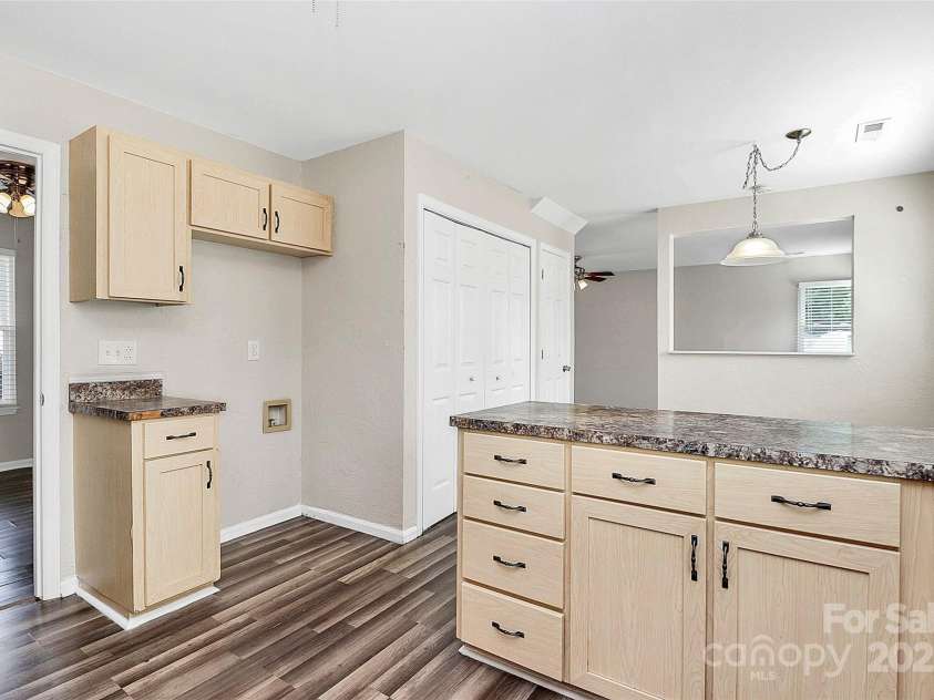 10945 Wiltshire Lane, Charlotte, NC 28262.  MLS# CAR4261143, YatesRealty ID 17448. 