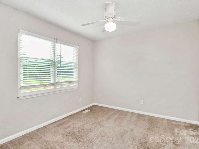 10945 Wiltshire Lane, Charlotte, NC 28262.  MLS# CAR4261143, YatesRealty ID 17448. 