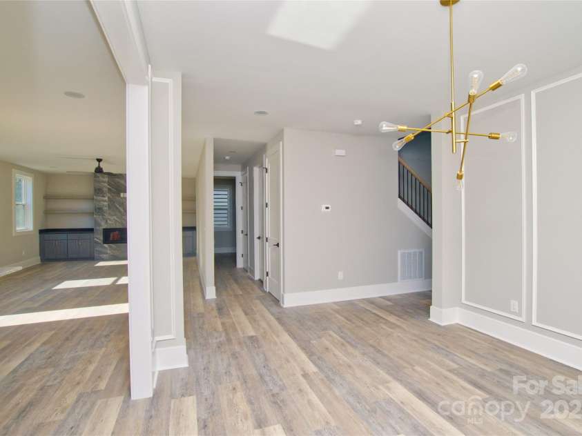 3905 Plainview Road, Charlotte, NC 28208.  MLS# CAR4331843, YatesRealty ID 1745. 