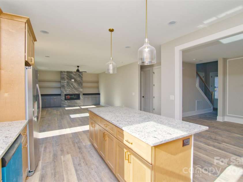 3905 Plainview Road, Charlotte, NC 28208.  MLS# CAR4331843, YatesRealty ID 1745. 