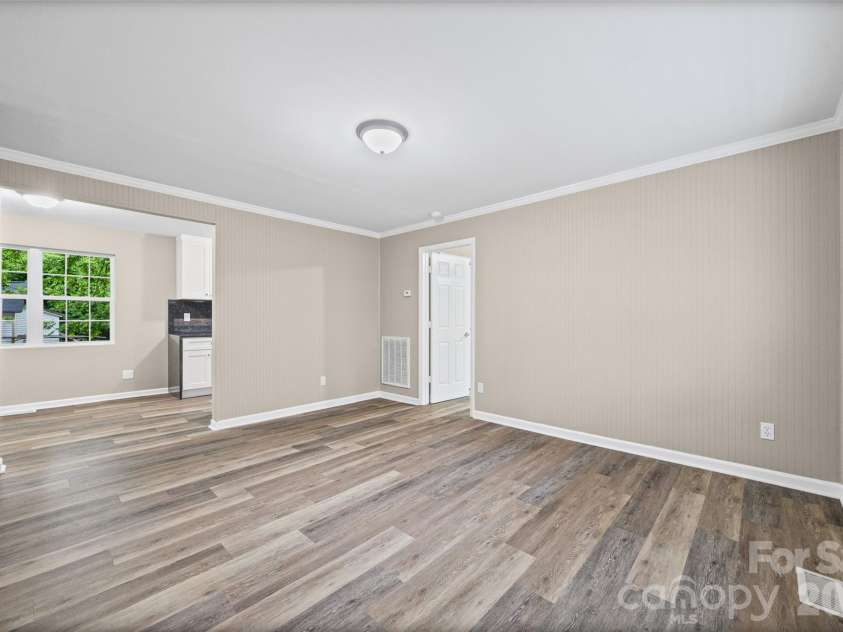 327 Morrow Avenue, Monroe, NC 28112.  MLS# CAR4377086, YatesRealty ID 17451. 