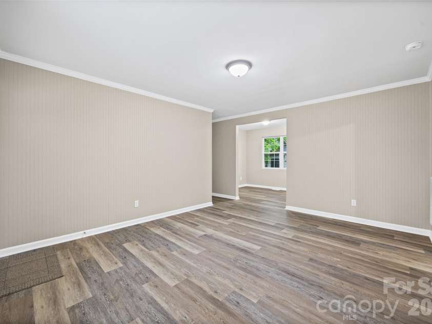 327 Morrow Avenue, Monroe, NC 28112.  MLS# CAR4377086, YatesRealty ID 17451. 