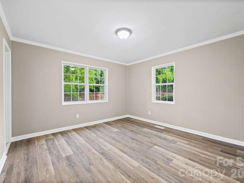327 Morrow Avenue, Monroe, NC 28112.  MLS# CAR4377086, YatesRealty ID 17451. 