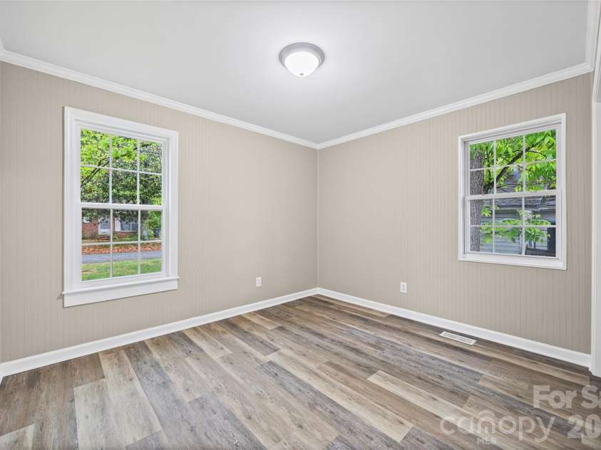 327 Morrow Avenue, Monroe, NC 28112.  MLS# CAR4377086, YatesRealty ID 17451. 