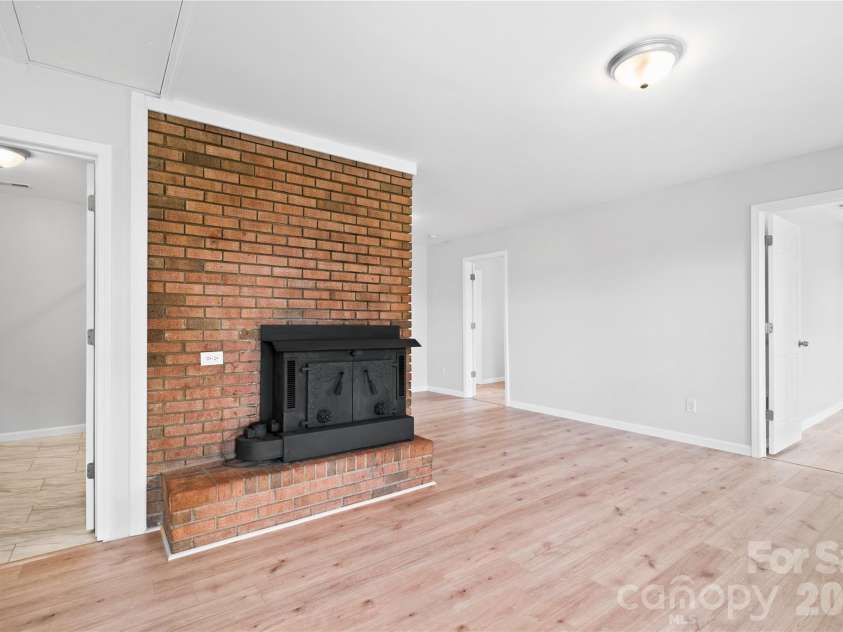 648 Scotts Creek Road, Statesville, NC 28625.  MLS# CAR4377080, YatesRealty ID 17452. 