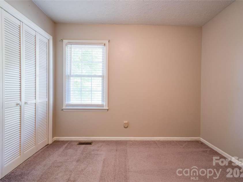 111 Harbor Point Drive, Cherryville, NC 28021.  MLS# CAR4377060, YatesRealty ID 17453. Bedroom 3