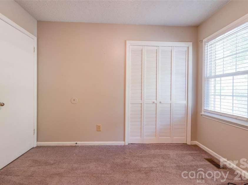 111 Harbor Point Drive, Cherryville, NC 28021.  MLS# CAR4377060, YatesRealty ID 17453. Bedroom 3