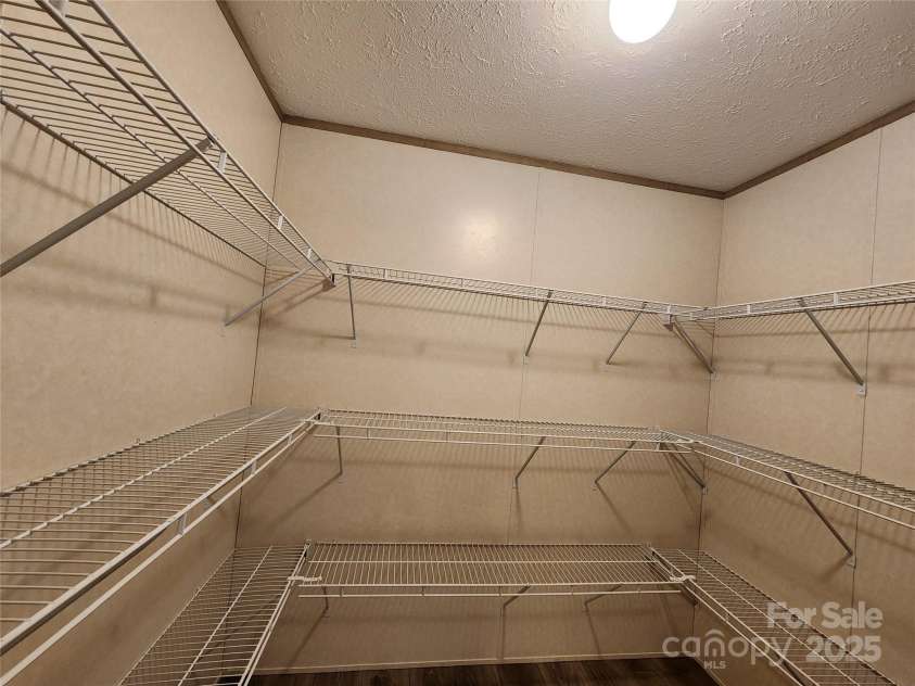 22 Ridge Top Acres Road, Candler, NC 28715.  MLS# CAR4265213, YatesRealty ID 17455. 