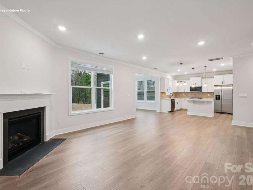 7317 Butternut Oak Terrace, Huntersville, NC 28078.  MLS# CAR4377119, YatesRealty ID 17455. 