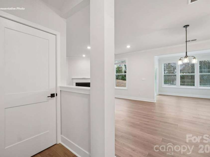 7317 Butternut Oak Terrace, Huntersville, NC 28078.  MLS# CAR4377119, YatesRealty ID 17455. 