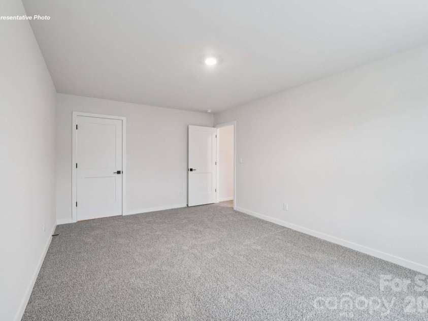 7317 Butternut Oak Terrace, Huntersville, NC 28078.  MLS# CAR4377119, YatesRealty ID 17455. 