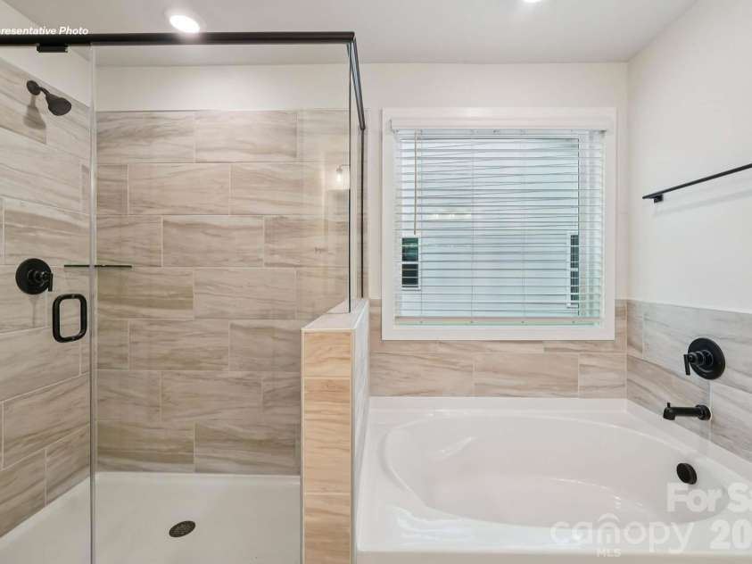 7317 Butternut Oak Terrace, Huntersville, NC 28078.  MLS# CAR4377119, YatesRealty ID 17455. 