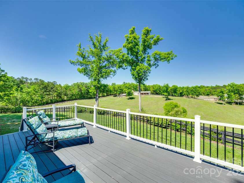 1780 Sierra Road, York, SC 29745.  MLS# CAR4252642, YatesRealty ID 17456. Secondary Residence Front Porch