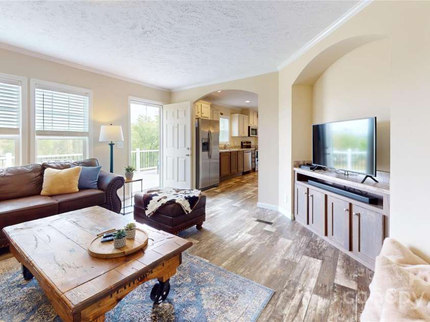 1780 Sierra Road, York, SC 29745.  MLS# CAR4252642, YatesRealty ID 17456. Secondary Residence Living Room