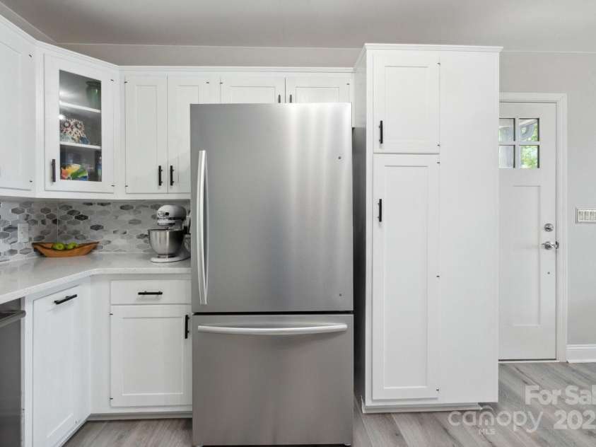 4516 Kiser Island Road, Terrell, NC 28682.  MLS# CAR4256352, YatesRealty ID 17457. 