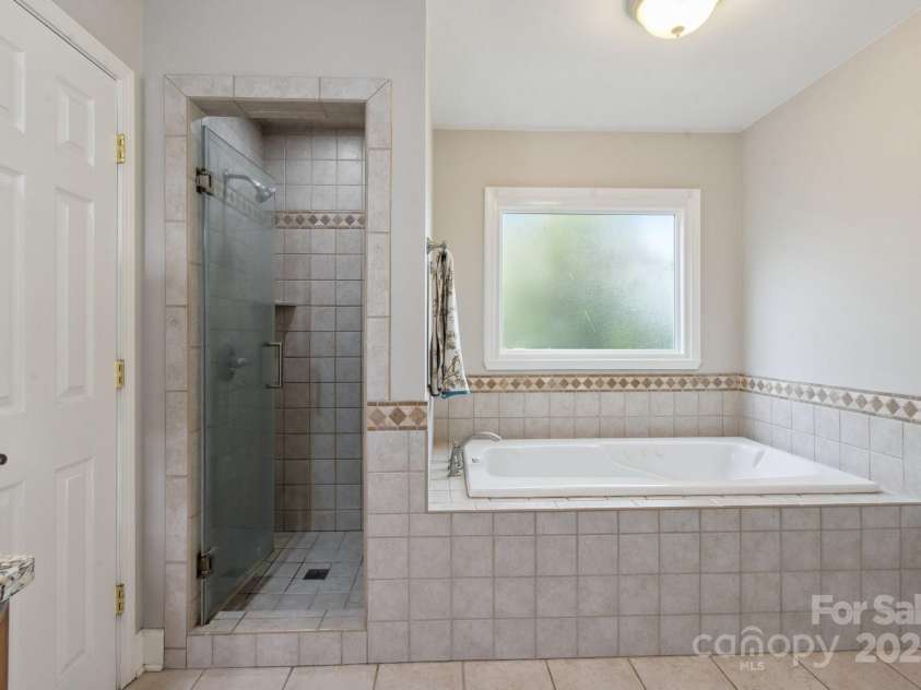 4516 Kiser Island Road, Terrell, NC 28682.  MLS# CAR4256352, YatesRealty ID 17457. 