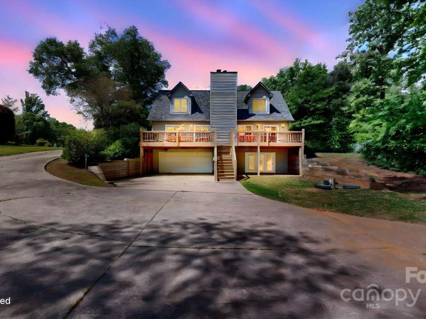 4516 Kiser Island Road, Terrell, NC 28682.  MLS# CAR4256352, YatesRealty ID 17457. 