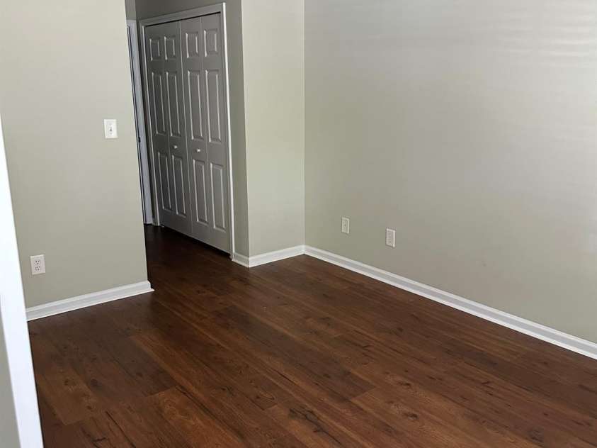 10875 Holly Ridge Boulevard, Charlotte, NC 28216.  MLS# CAR4135127, YatesRealty ID 17458. 