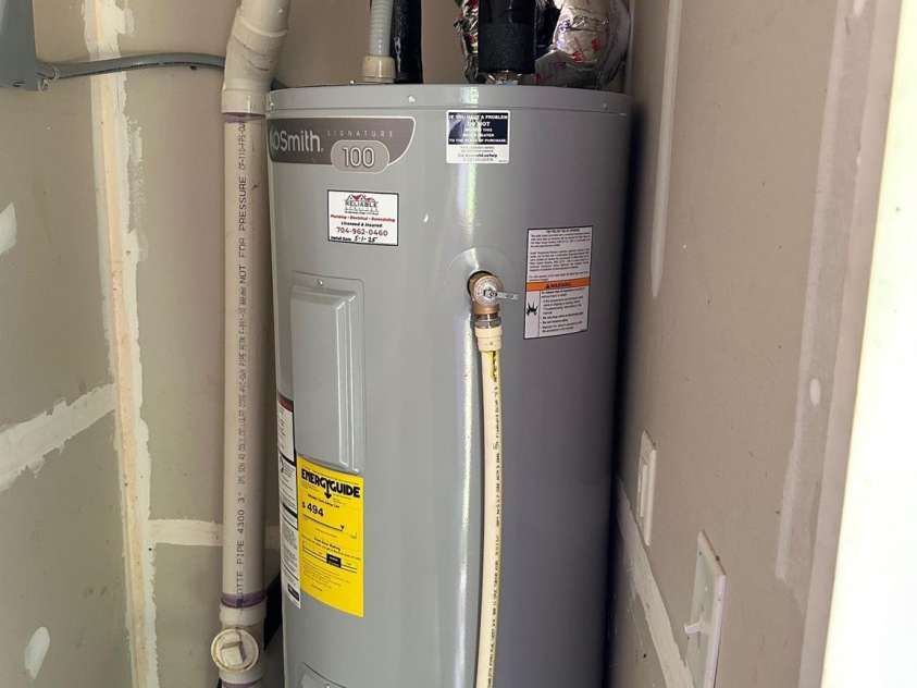 10875 Holly Ridge Boulevard, Charlotte, NC 28216.  MLS# CAR4135127, YatesRealty ID 17458. NEW water heater - May '25!