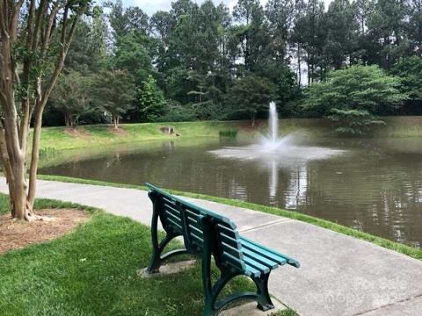 10875 Holly Ridge Boulevard, Charlotte, NC 28216.  MLS# CAR4135127, YatesRealty ID 17458. Pond