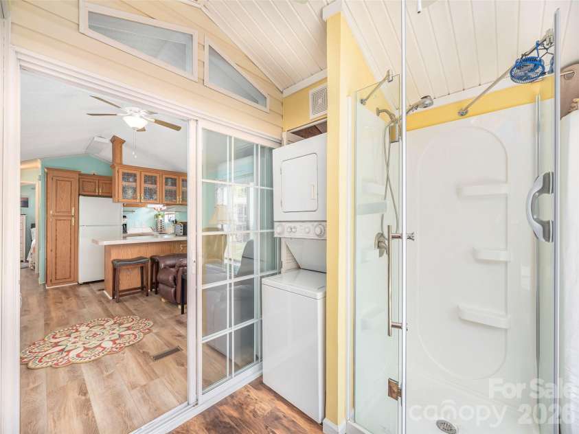 11 Valentine Drive, Maggie Valley, NC 28751.  MLS# CAR4377179, YatesRealty ID 17458. 