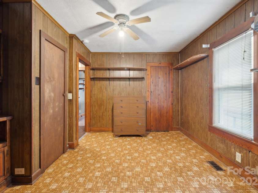 4233 Ralph Patton Road, Morganton, NC 28655.  MLS# CAR4201378, YatesRealty ID 1746. 