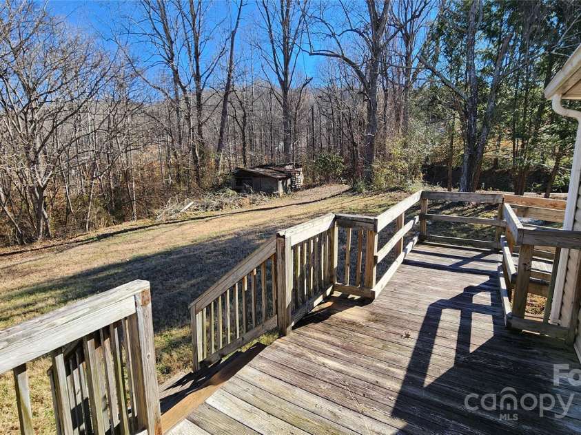 4233 Ralph Patton Road, Morganton, NC 28655.  MLS# CAR4201378, YatesRealty ID 1746. 