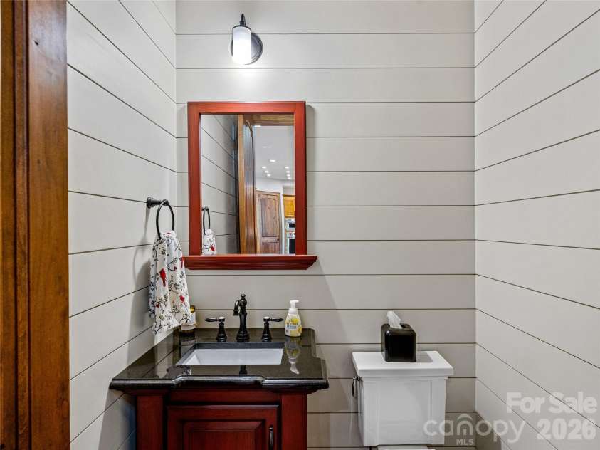 64 Bee Tree Way, Lake Toxaway, NC 28747.  MLS# CAR4377259, YatesRealty ID 17460. 