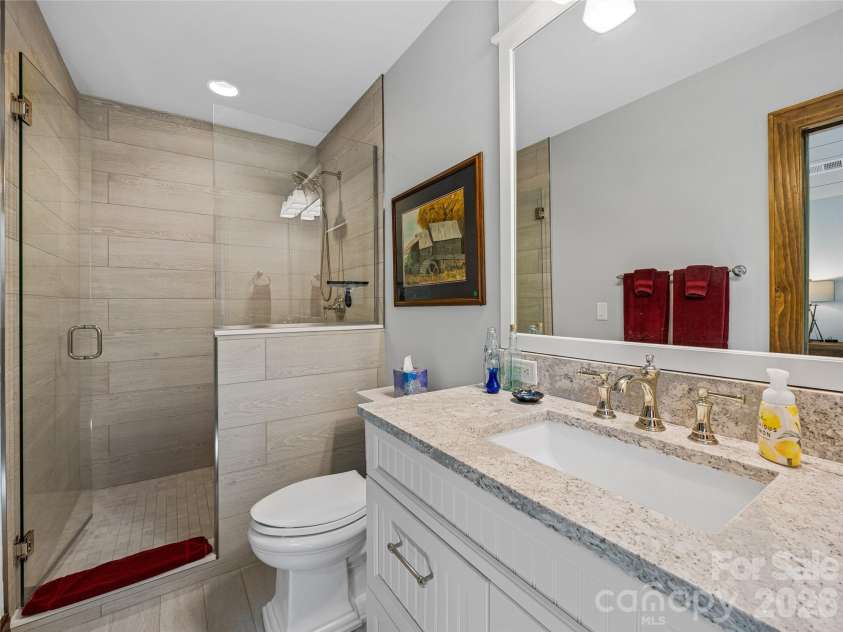 64 Bee Tree Way, Lake Toxaway, NC 28747.  MLS# CAR4377259, YatesRealty ID 17460. 