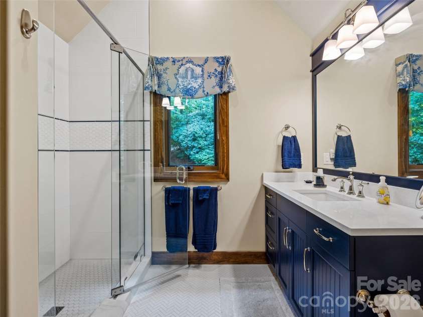 64 Bee Tree Way, Lake Toxaway, NC 28747.  MLS# CAR4377259, YatesRealty ID 17460. 