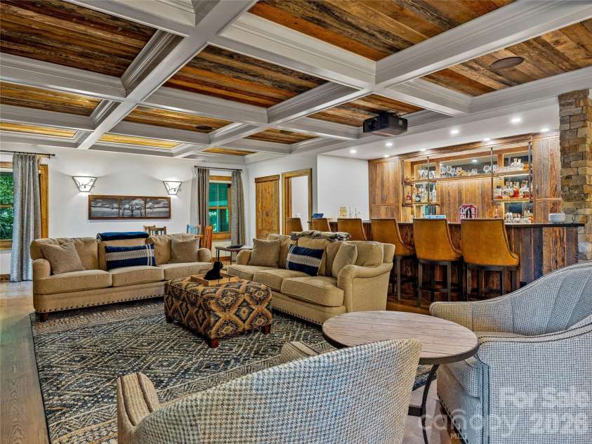 64 Bee Tree Way, Lake Toxaway, NC 28747.  MLS# CAR4377259, YatesRealty ID 17460. 